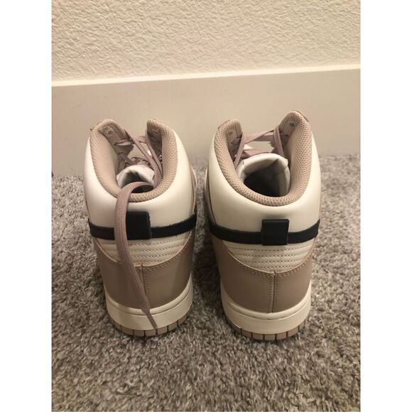 Nike Dunk High Women’s Size 11/ Men’s Size 9.5